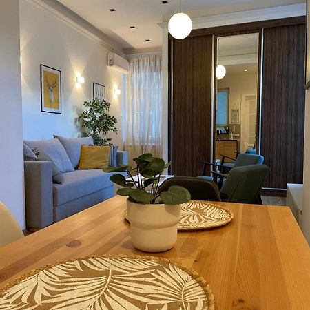 City Break Apartments Chic And Luxury 베오그라드 외부 사진