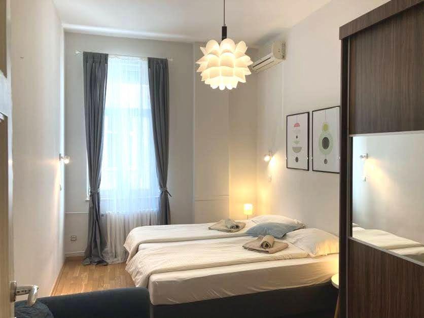 City Break Apartments Chic And Luxury 베오그라드 외부 사진