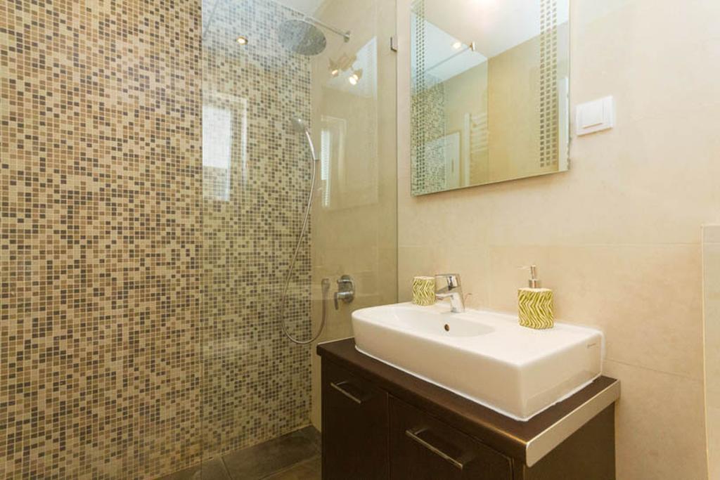 City Break Apartments Chic And Luxury 베오그라드 외부 사진