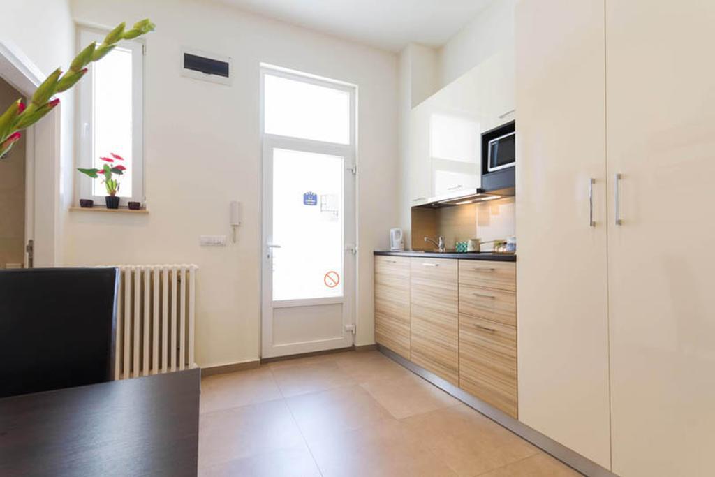 City Break Apartments Chic And Luxury 베오그라드 외부 사진